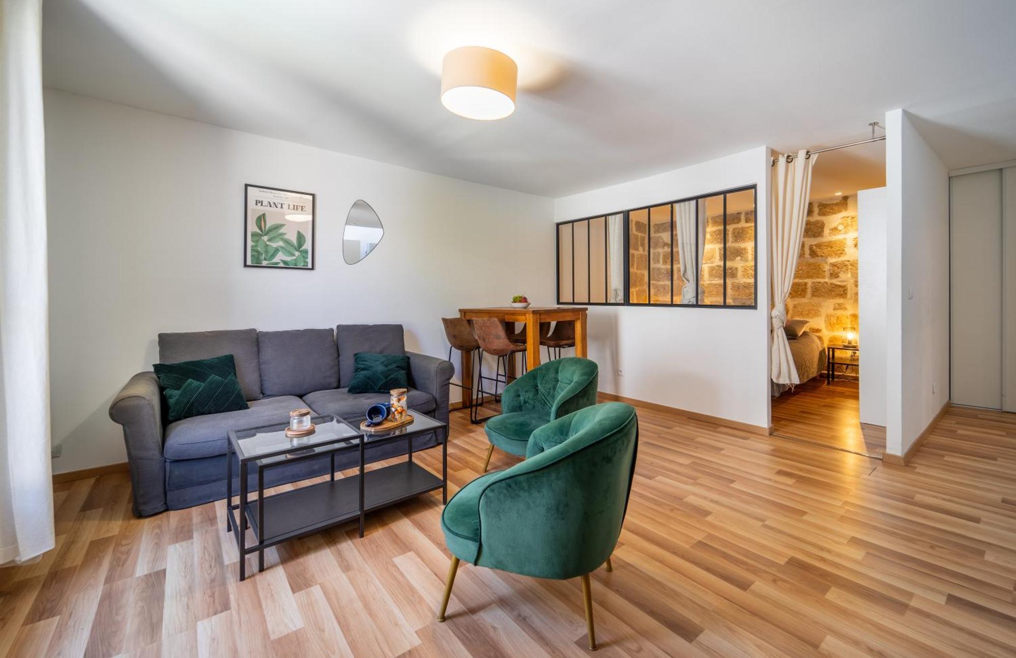 Le Nid - Spacieux, Equipe & Climatisation Apartment